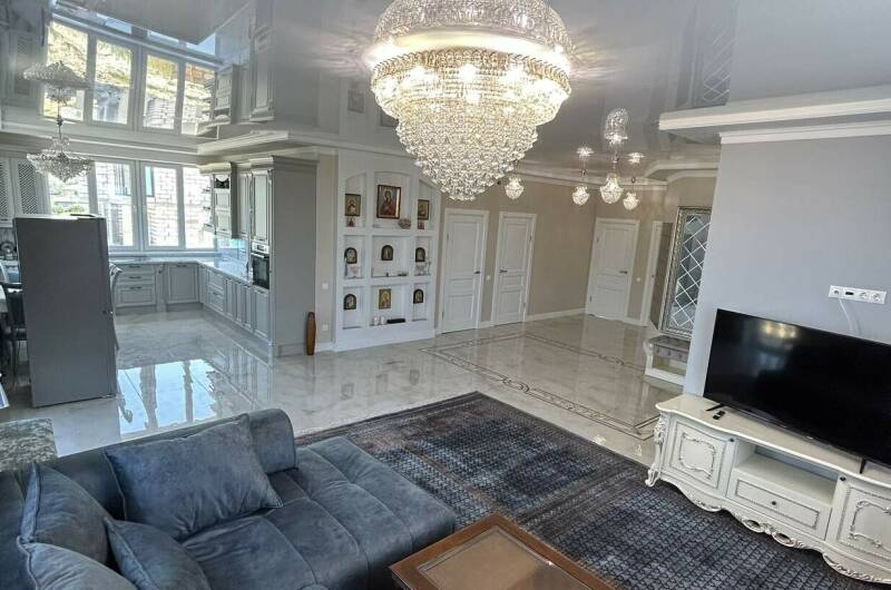 Изображение Изображение квартиры &quot;Дом с бассейном&quot; #3 #1