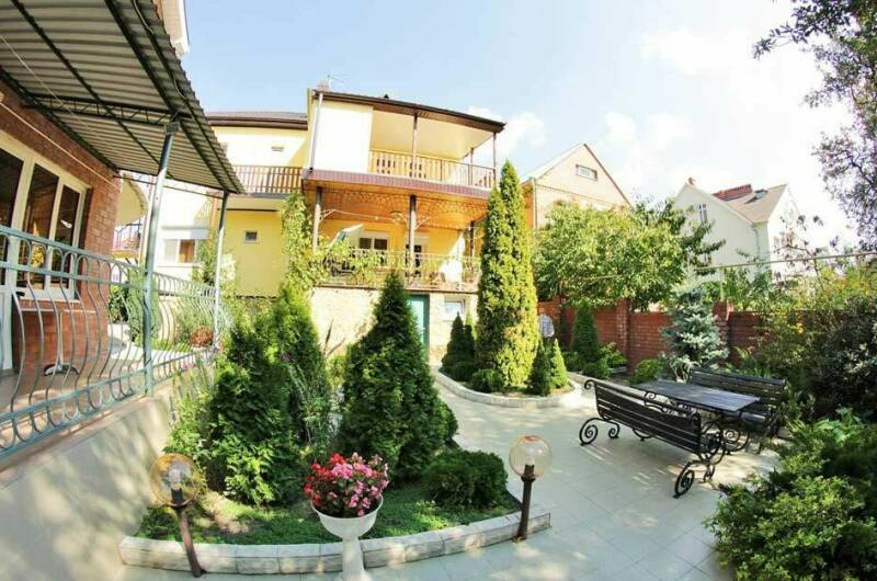 Изображение Изображение гостиницы &quot;Дом на Изумрудной&quot; #6 #4