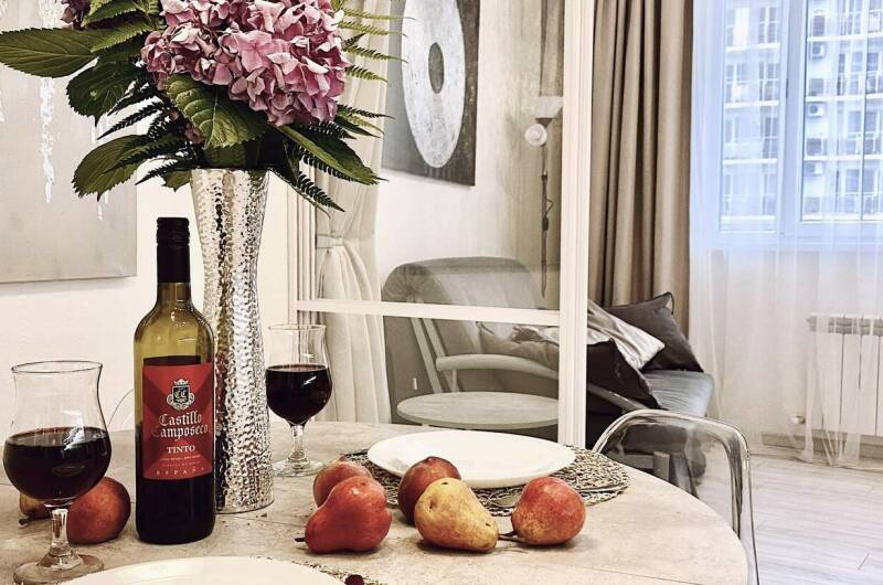 Изображение квартиры "Апартаменты «Как дома 9» (с отдельной спальней)" #1