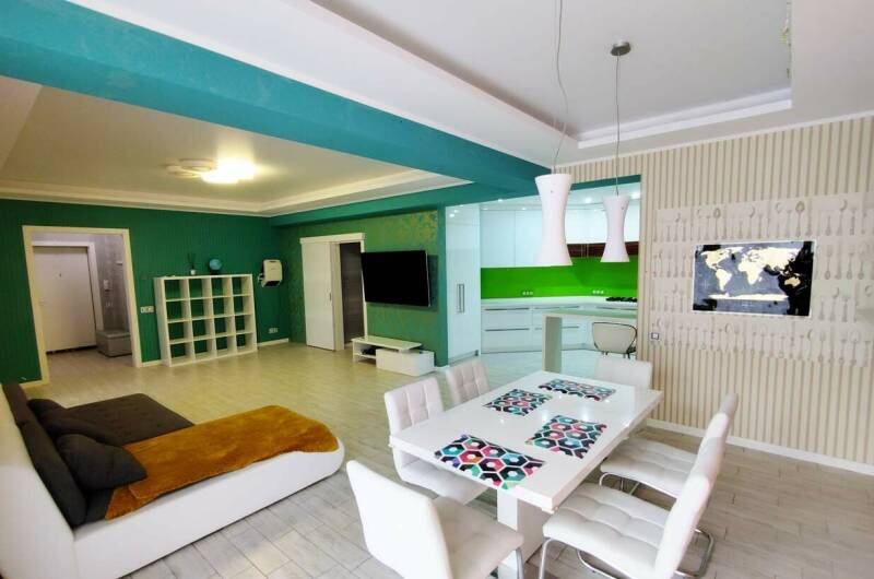 Изображение квартиры "Трехкомнатная в ЖК «Акватория»" #1