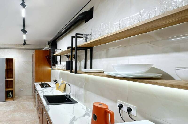 Изображение Изображение квартиры &quot;Просторная студия со стильным ремонтом&quot; #10 #8