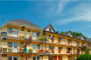 Изображение отеля / гостиницы "База отдыха «Алёнка»"