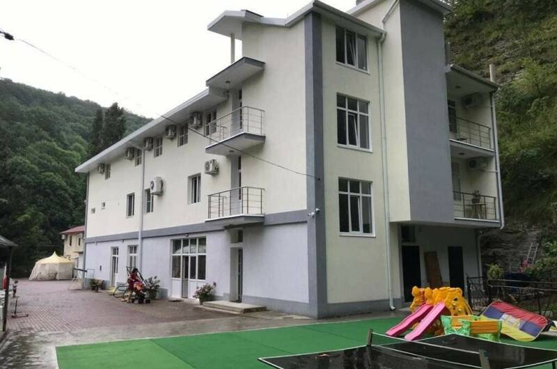 Изображение гостиницы "Гостевой дом «Белые скалы»" #1