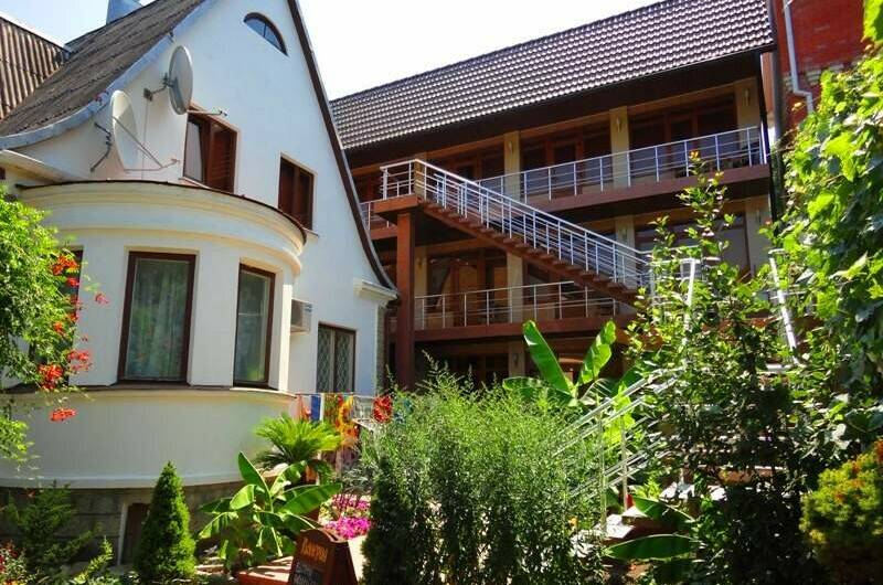 Изображение Изображение гостиницы &quot;Гостевой дом «Валерия»&quot; #3 #1