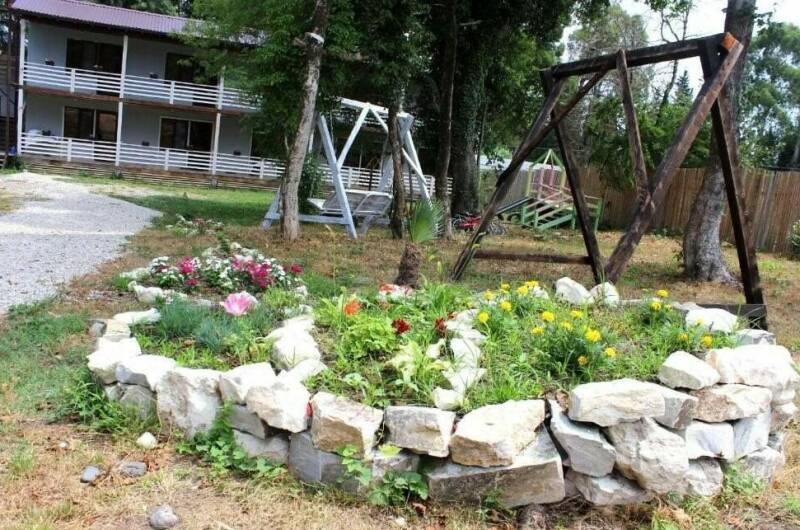 Изображение Изображение гостиницы &quot;Гостевой дом «Самшит»&quot; #6 #4