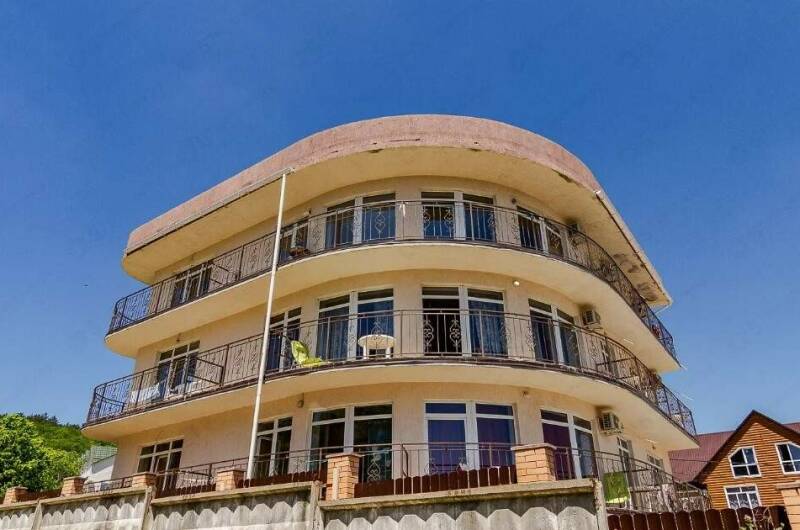 Изображение гостиницы "Гостевой дом «Парижанка»" #1