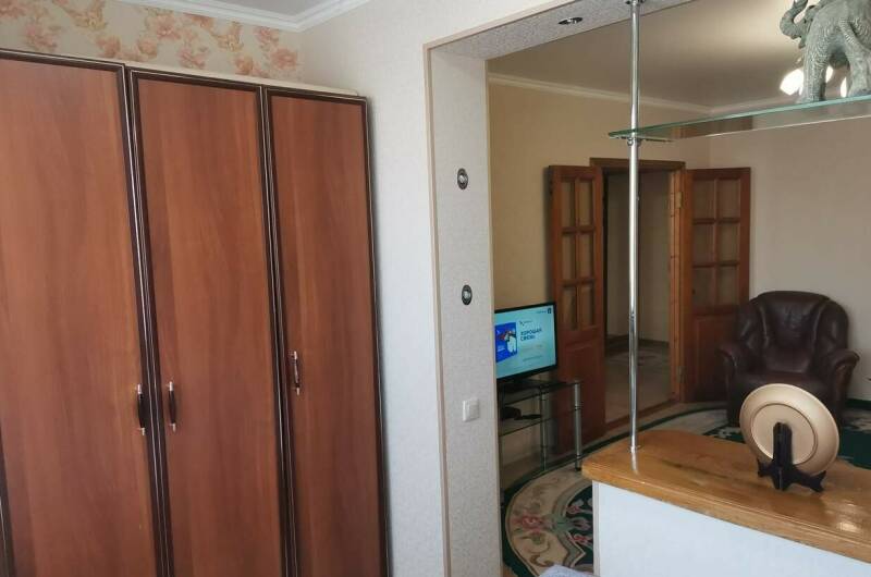 Изображение Изображение квартиры &quot;Двухкомнатная в центре&quot; #8 #6