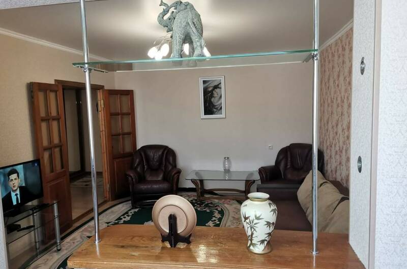 Изображение Изображение квартиры &quot;Двухкомнатная в центре&quot; #9 #7