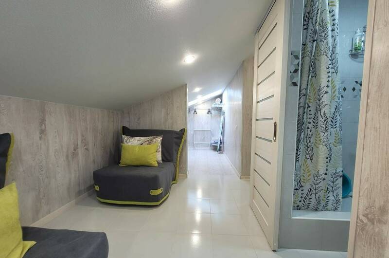 Изображение Изображение квартиры &quot;Уютная мансарда с новой мебелью&quot; #3 #1