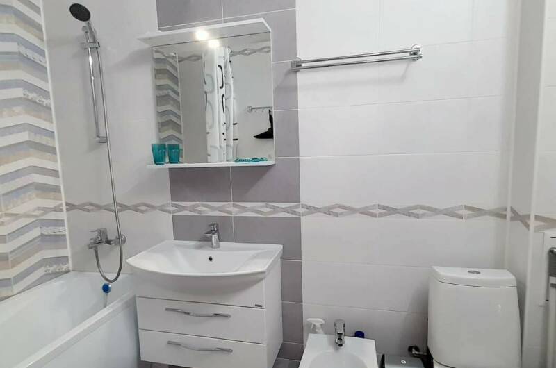 Изображение Изображение квартиры &quot;2-х комнатная квартира в центре (62 м²)&quot; #8 #6