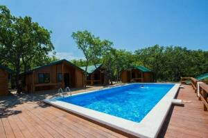 Изображение отеля / гостиницы "База отдыха «Лесной дворик»"