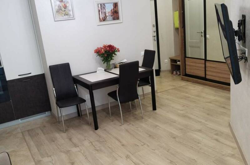 Изображение Изображение квартиры &quot;Квартира у моря на Таврической&quot; #9 #7