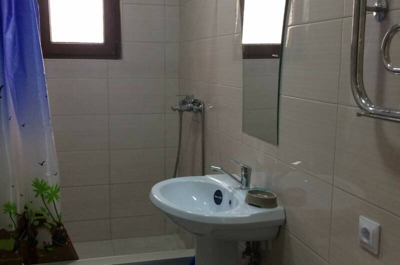 Изображение Изображение квартиры &quot;Трёхкомнатная квартира в частном доме&quot; #6 #4