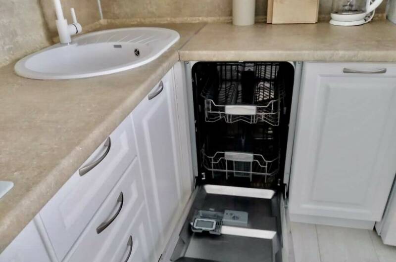 Изображение Изображение квартиры &quot;Двухкомнатная квартира на берегу моря Сан Марино&quot; #5 #3