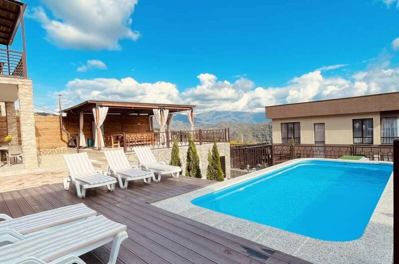 Изображение Изображение квартиры &quot;Дом с бассейном и большой террасой&quot; #3 #1