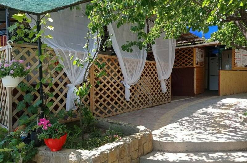 Изображение гостиницы "Гостиный дом «Добрый Гном»" #1