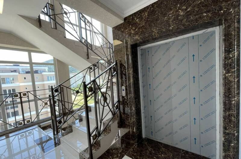 Изображение Изображение квартиры &quot;Квартира с панорамным видом на море и горы&quot; #10 #8