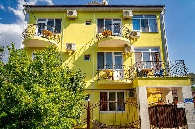 Изображение гостиницы "Гостевой дом «Отдых на Кати Соловьяновой»" #1