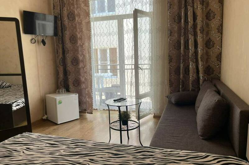 Изображение Изображение гостиницы &quot;Гостевой дом «Агрия-Джем 213 Б &amp; Три звезды»&quot; #7 #5