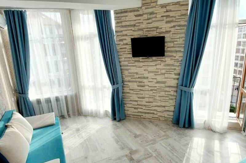 Изображение Изображение квартиры &quot;Трехкомнатная квартира у моря&quot; #5 #3