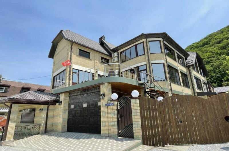 Изображение гостиницы "Гостевой дом на Гоголя 31" #1