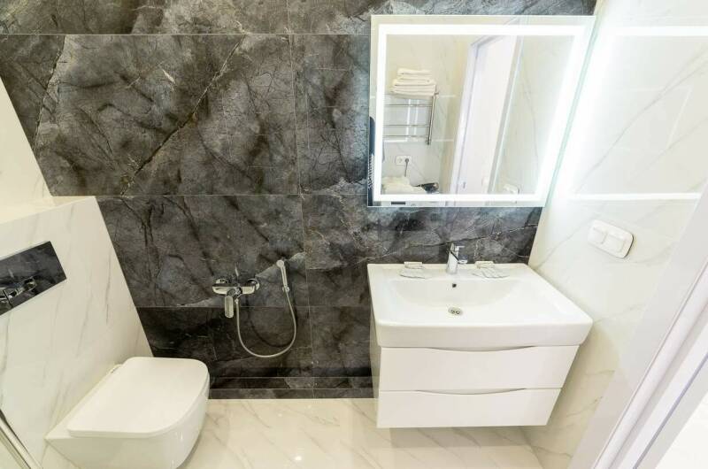 Изображение Изображение квартиры &quot;Стильные и просторные апартаменты в Черноморском-2&quot; #10 #8