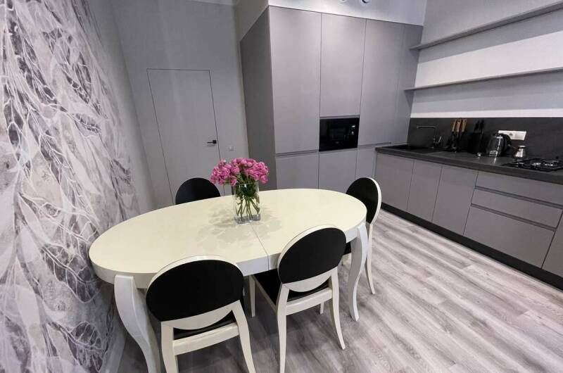 Изображение квартиры "Апартаменты ЖК «Изумрудный Город»" #1