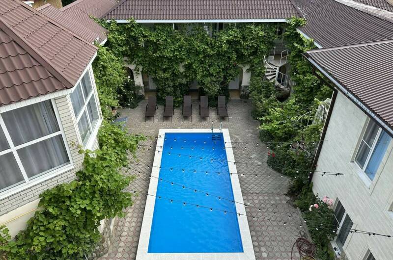 Изображение Изображение гостиницы &quot;Гостевой дом «Come Inn»&quot; #11 #9