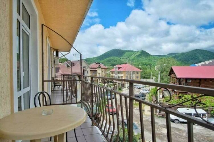 Изображение Изображение гостиницы &quot;Гостевой дом «Амбассадор»&quot; #10 #8