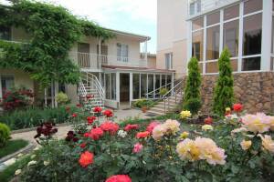 Изображение отеля / гостиницы "Частный гостевой дом «Лето на море»"