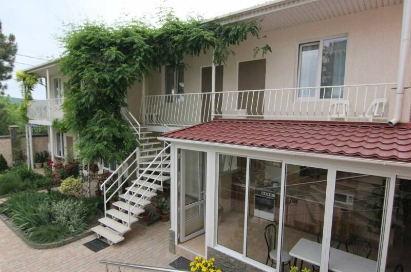 Изображение Изображение гостиницы &quot;Частный гостевой дом «Лето на море»&quot; #10 #8