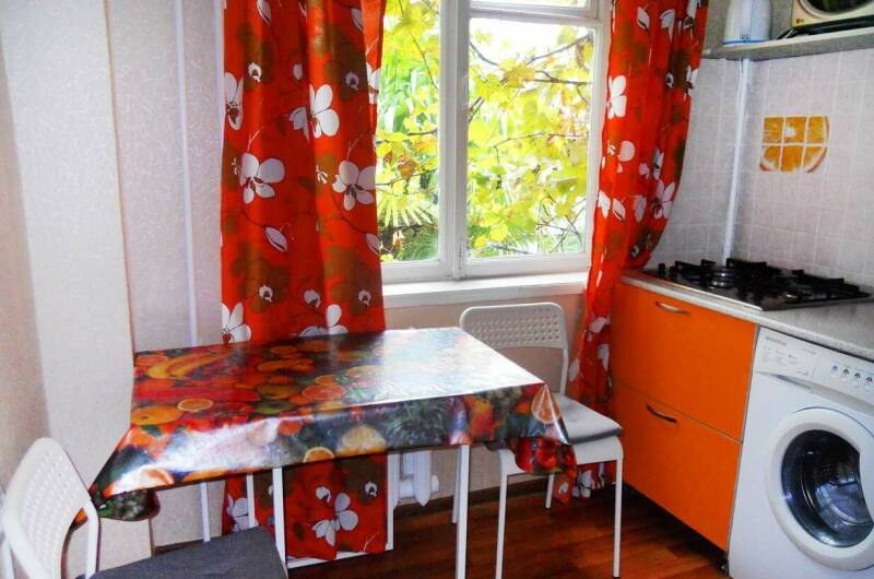 Изображение Изображение квартиры &quot;Двухкомнатная квартира в центре на 5 человек&quot; #10 #8