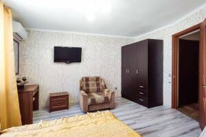 Изображение квартиры / апартамента "Коттедж «Синяя дверь»"