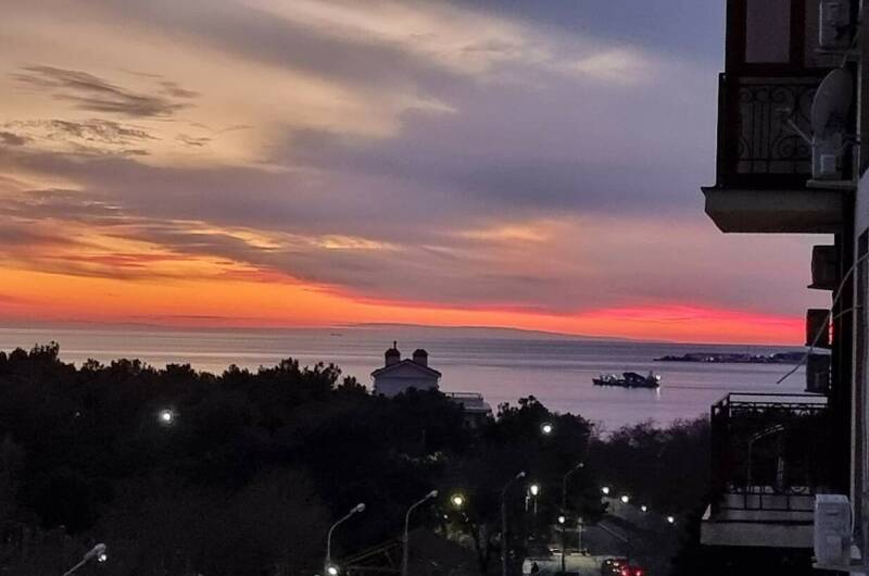 Изображение Изображение квартиры &quot;Просторная квартира с видом на море&quot; #10 #8