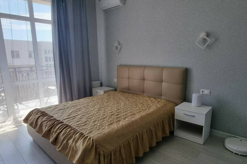 Изображение Изображение квартиры &quot;Просторная квартира с видом на море&quot; #11 #9