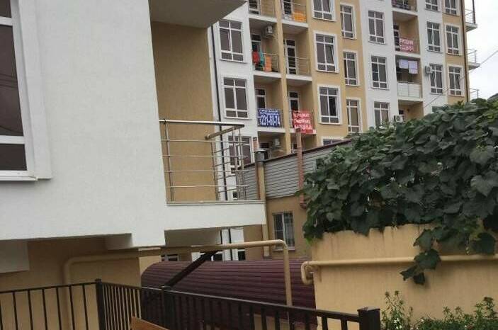 Изображение квартиры "Однокомнатная квартира на Изумрудной" #1