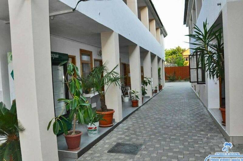 Изображение Изображение гостиницы &quot;Гостевой дом на Самбурова 216 «А»&quot; #11 #9