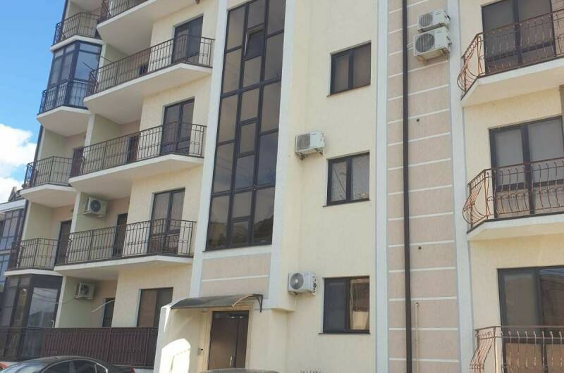 Изображение квартиры "Трехкомнатная квартира на Абрикосовой" #1