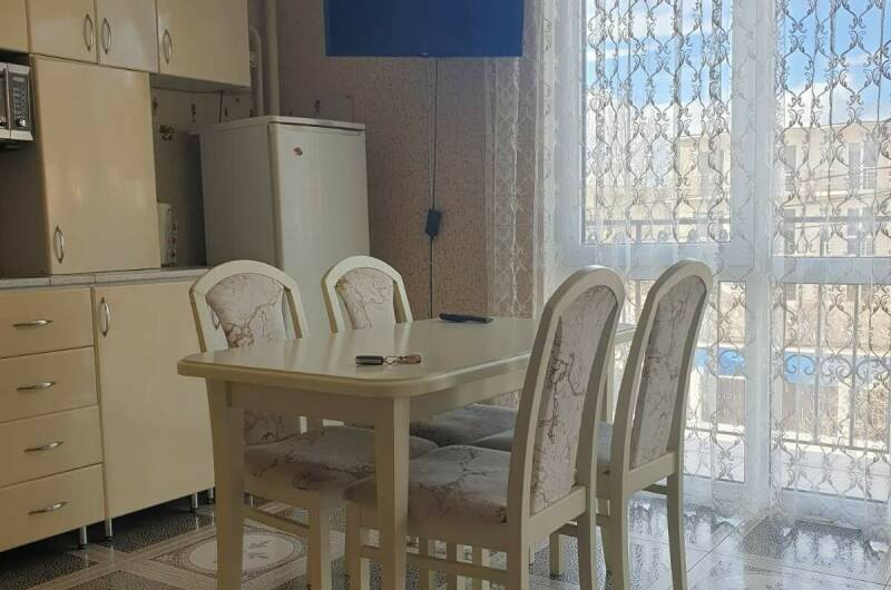 Изображение Изображение квартиры &quot;Трехкомнатная квартира на Абрикосовой&quot; #6 #4