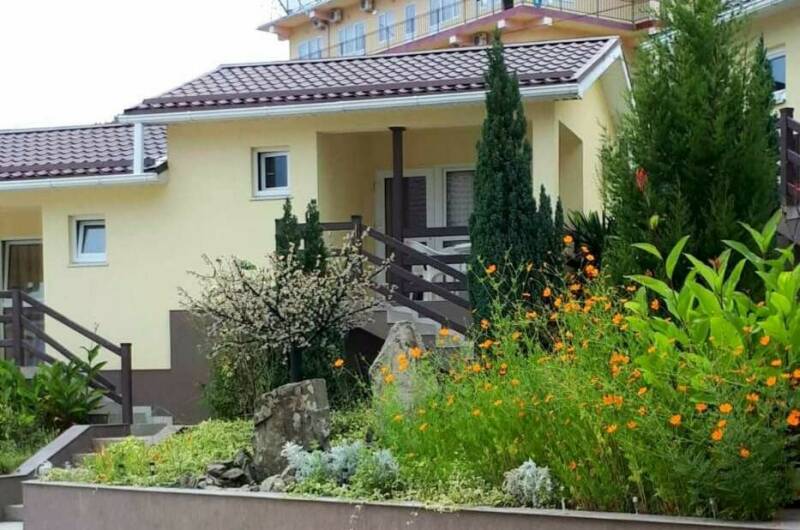 Изображение гостиницы "Гостевые домики на Сочинском Шоссе" #1