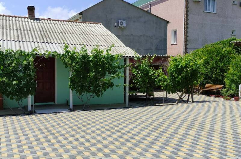 Изображение Изображение гостиницы &quot;Гостевой дом «Оазис Судак»&quot; #9 #7