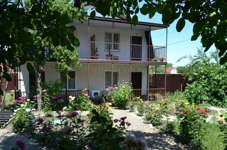 Изображение гостиницы "Гостевой дом «White»" #1