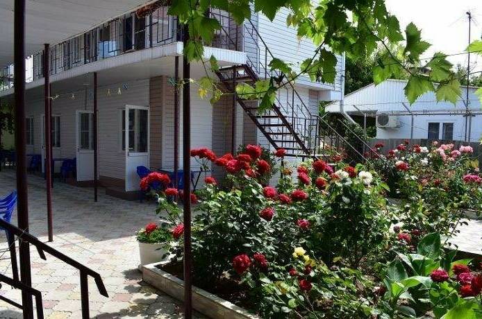 Изображение Изображение гостиницы &quot;Гостевой дом «Лара»&quot; #3 #1