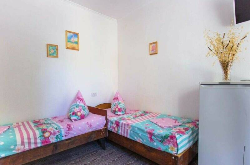 Изображение Изображение гостиницы &quot;Гостевые комнаты «Прибойная 8»&quot; #10 #8