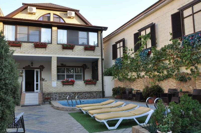 Изображение гостиницы "Гостевой дом «Морской Бриз»" #1