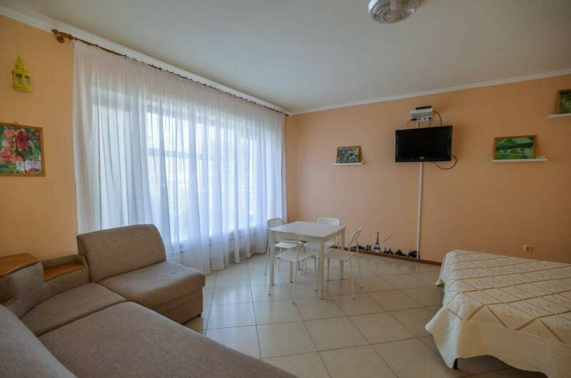 Изображение Изображение гостиницы &quot;Частное домовладение «Абсолют»&quot; #8 #6