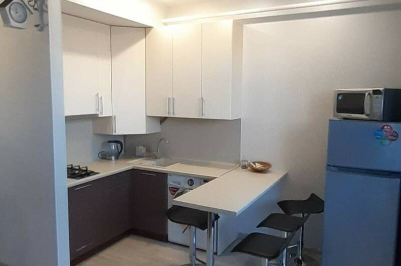 Изображение квартиры "Уютная студия у моря" #1