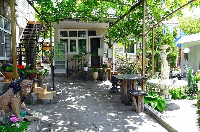 Изображение Изображение гостиницы &quot;Частный сектор «Утомленные Солнцем»&quot; #4 #2