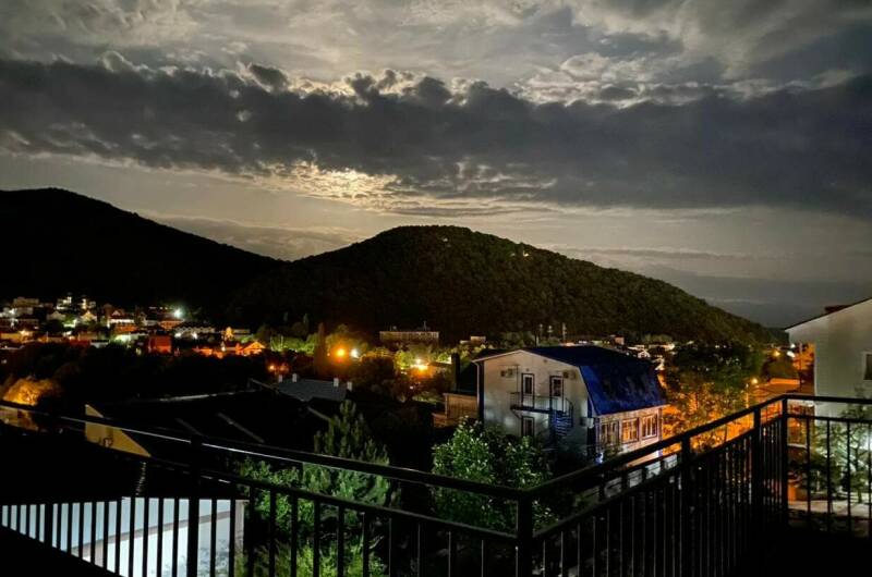 Изображение гостиницы "Гостевой дом «Elis»" #1