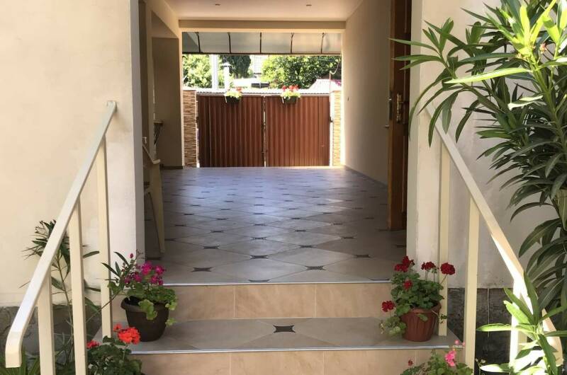 Изображение Изображение гостиницы &quot;Гостевой дом «Адениум»&quot; #7 #5